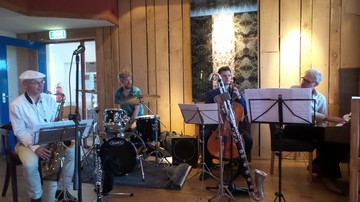 Dijk + Berg, Elly Stolwij en The Island Quartet